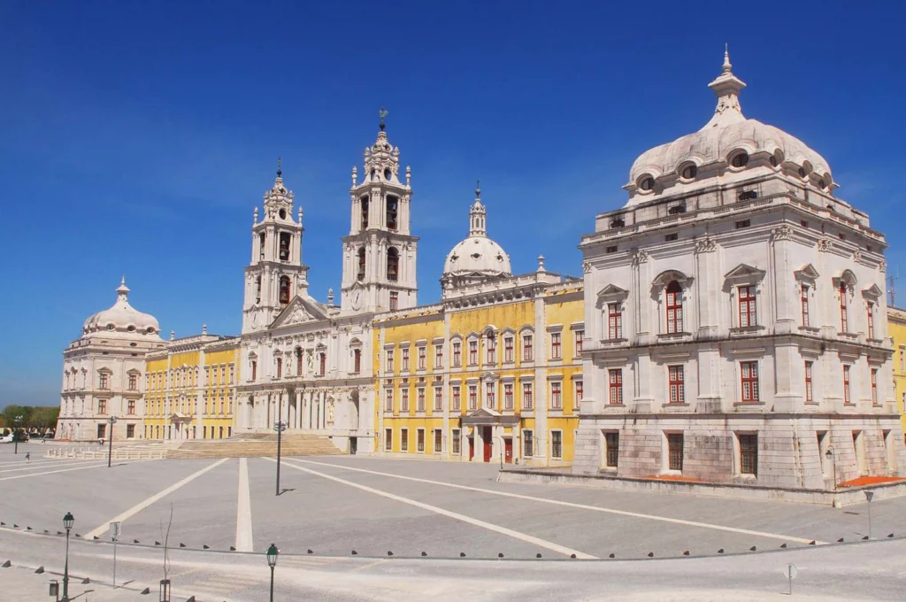 Palácio de Mafra e Santuário do Bom Jesus em Braga já são património Mundial da Unesco
