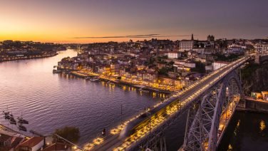 Porto à noite, cidade do porto