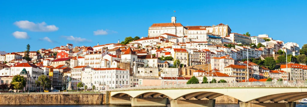 Biblioteca joanina
Joanina Library
Coimbra