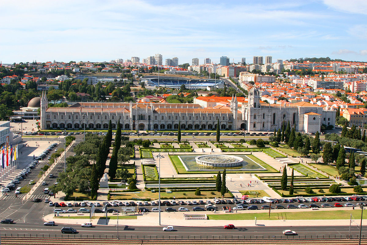 Vista do bairro de Belém em Lisboa, com destaque para o Mosteiro dos Jerónimos