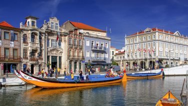 O que visitar em Coimbra Coimbra Universidade de Coimbra Tour por Aveiro y Coímbra: Cultura, Historia y Encanto Biblioteca Joanina