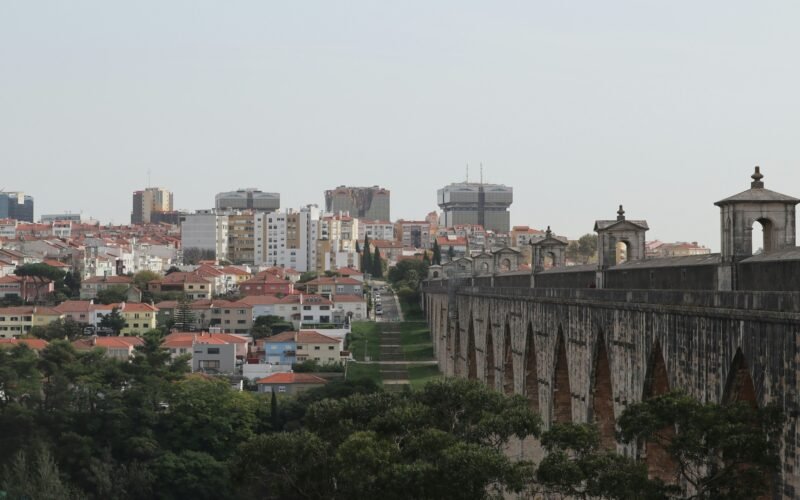 Lisbon Lisboa Aqueduto